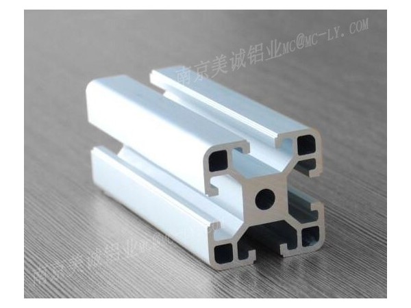 工業鋁型材的表面是怎么處理的，你知道嗎？